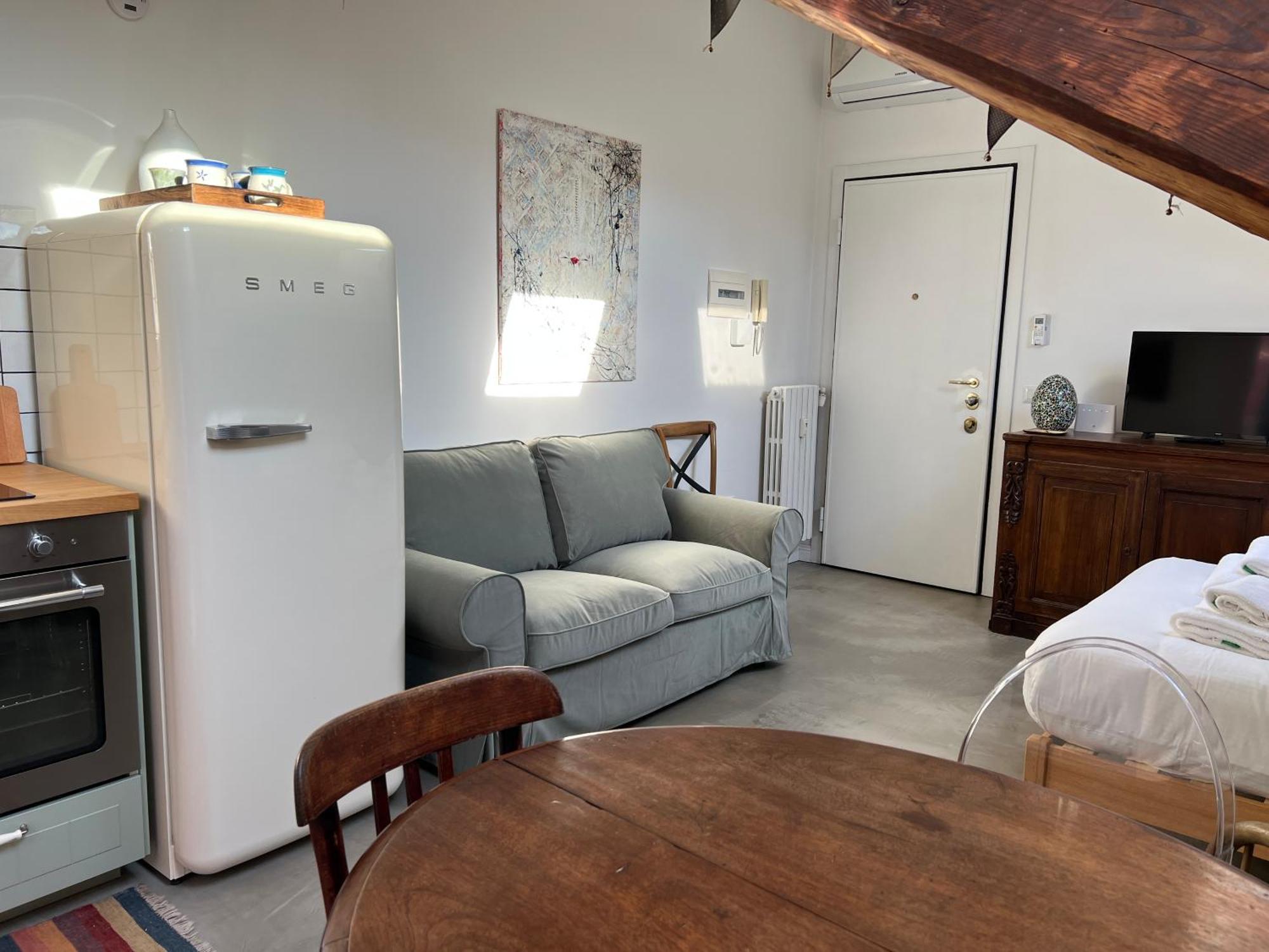 Incantevole Loft Accanto Stazione Milaan